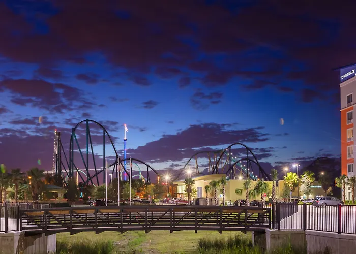 Holiday Inn Express & Suites Orlando At Seaworld By Ihg - With Free Shuttle Service To Seaworld Parks